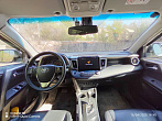 превью Toyota RAV4 фото 6