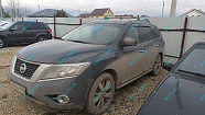 превью Nissan Pathfinder фото 2