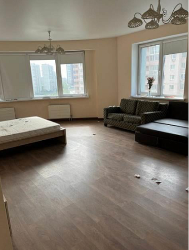 Квартира  площадью 258 м² фото 1