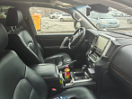 превью Toyota Land Cruiser фото 6