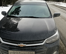 превью Chevrolet Onix фото 1 