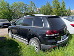 превью Volkswagen Touareg фото 2