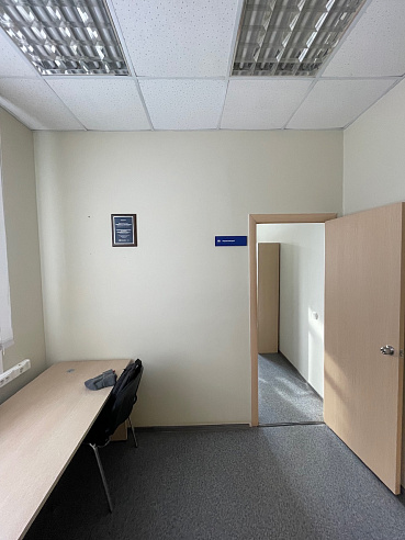 Административное здание площадью 718 м² фото 76220