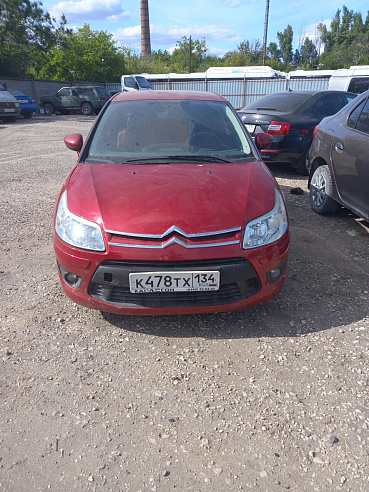 Citroen C4 фото 1