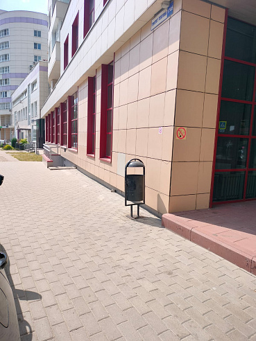 Административное здание площадью 1 281 м² фото 1