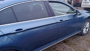 превью Volkswagen Passat фото 5