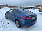 превью Hyundai Solaris фото 2