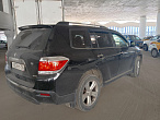 превью Toyota Highlander фото 5