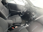 превью Hyundai Solaris фото 3