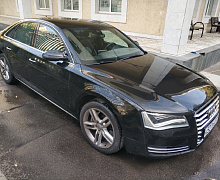 превью Audi A8 фото 1 