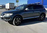 превью Volkswagen Touareg фото 3