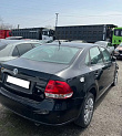 превью Volkswagen Polo фото 1