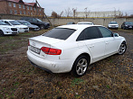 превью Audi A4 фото 3