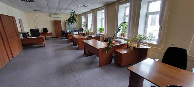 Отдельно стоящее здание площадью 2 200 м² фото 62450