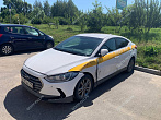 превью Hyundai Elantra фото 2