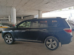 превью Toyota Highlander фото 3