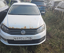 превью Volkswagen Polo фото 1