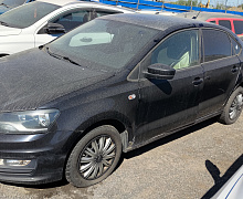 превью Volkswagen Polo фото 1