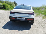 превью Hyundai Elantra фото 4
