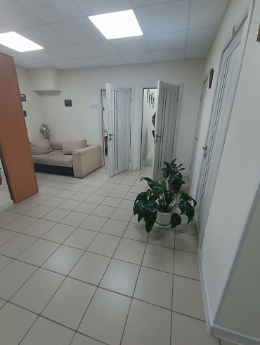 Отдельно стоящее здание площадью 4 929 м² фото 24610