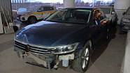 превью Volkswagen Passat фото 1
