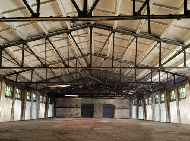 Коммерческая недвижимость площадью 1 228 м² фото 1