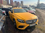 превью Mercedes-Benz E-класс фото 1