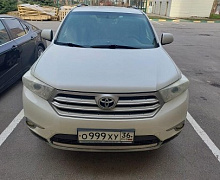 превью Toyota Highlander фото 1 