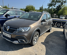 превью Renault Sandero Stepway фото 1 