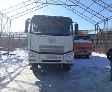 превью самосвал FAW J6 CA3310 фото 1 