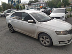 превью Skoda Rapid фото 1