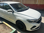 превью Volkswagen Polo фото 1