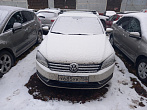 превью Volkswagen Passat фото 1