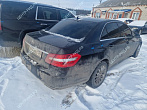 превью Mercedes-Benz E-класс фото 2