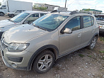 превью Renault Sandero Stepway фото 2