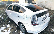 превью Toyota Prius фото 1
