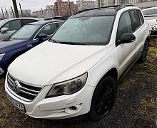 превью Volkswagen Tiguan фото 1 